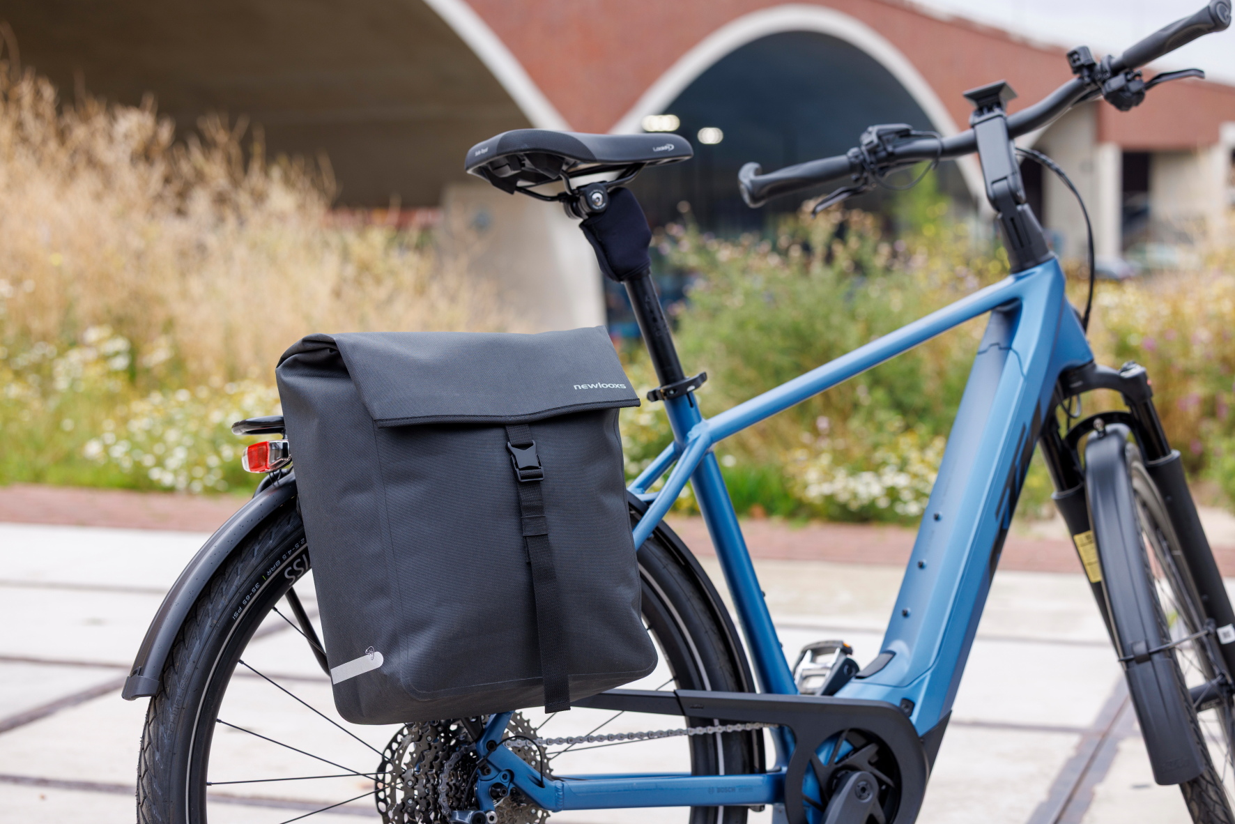 Pojedyncza sakwa rowerowa New Looxs Hamar Single 19L